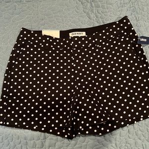 Old Navy black polka dot shorts size 4